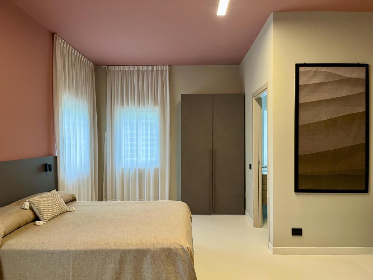 La Maison - Boutique Rooms Сперлонга Екстер'єр фото